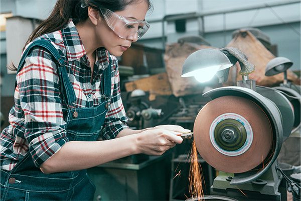 Machinists & Toolmakers